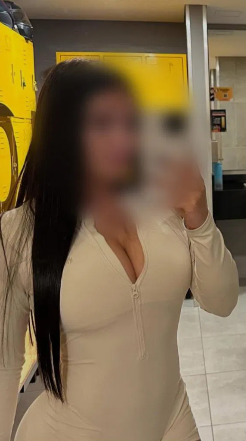 SARA BELLA VENEZOLANA BOMBÓN IRRESISTIBLE VIP NOVEDAD EN SANTA CRUZ DE TENERIFE TE ANIMAS