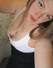 Amelia tu amiguita fiel… Esperándote para pasarla de maravilla