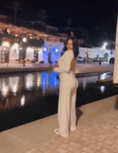 Muy la preciosa KAROL de paso por la isla. 🚨🚨🚨