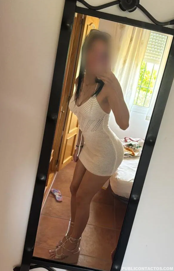 KAROL LATINA CARIÑOSA EXTROVERTIDA CON GANAS DE DIVERSION