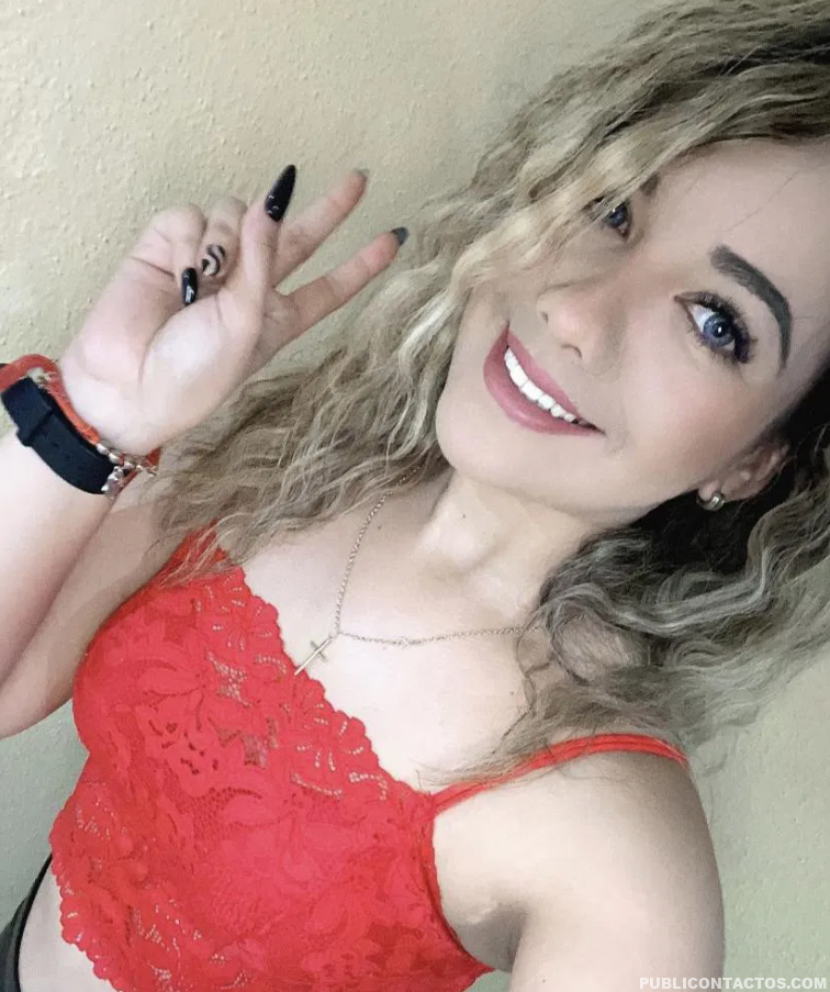 MÍA RUBIA POCOS DÍAS EN 📍FERROL📍NO TE QUEDES SIN CONOCERME..
