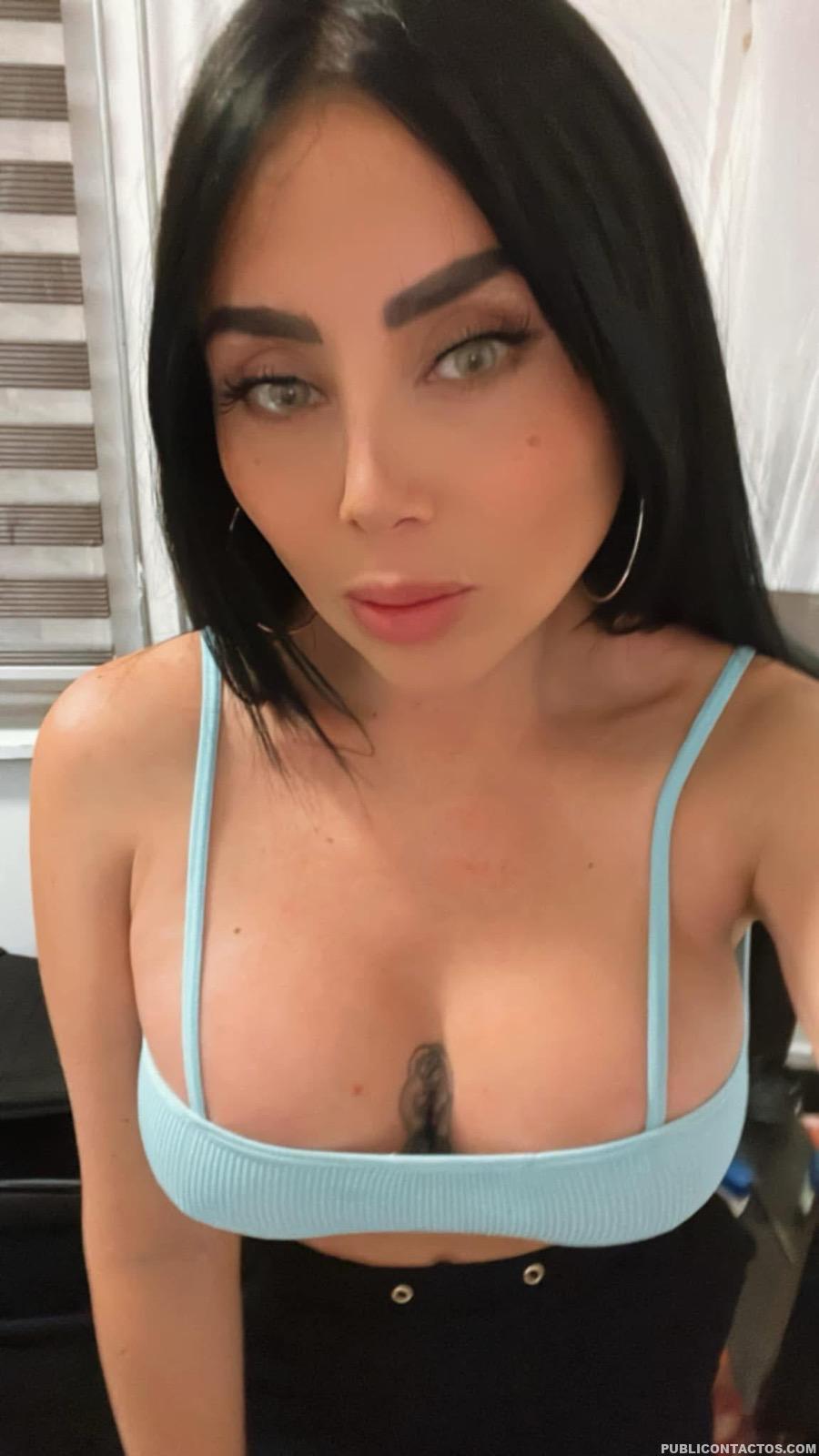 SOFIA MAMACITA HOMBRES PAREJAS Y MUJERES DIVERTIDAS