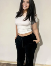 Soy encantadora pídeme fotos chica recién llegada