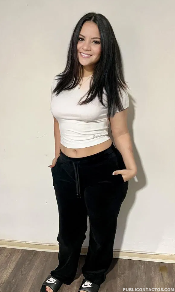 Soy encantadora pídeme fotos chica recién llegada