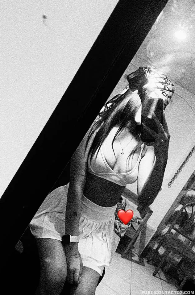 Hermosa tiffany resien llegada