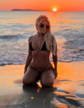 Bella vip colombiana rubia explosiva en Bilbao