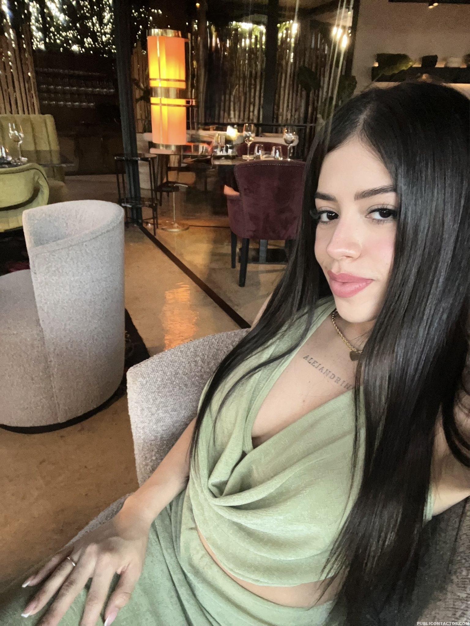 Nicole colombiana solo salidas 24 horas