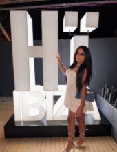 Trans Gabriela muy guapa y decidida