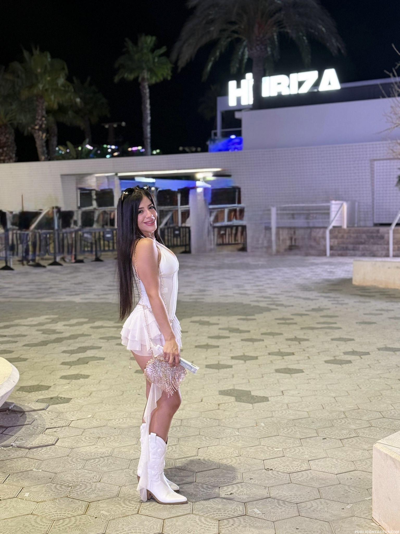 Nicole colombiana solo salidas 24 horas