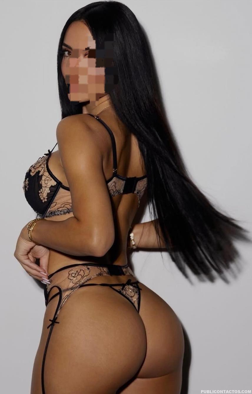 Sheila chica vip paraguaya en Coruña