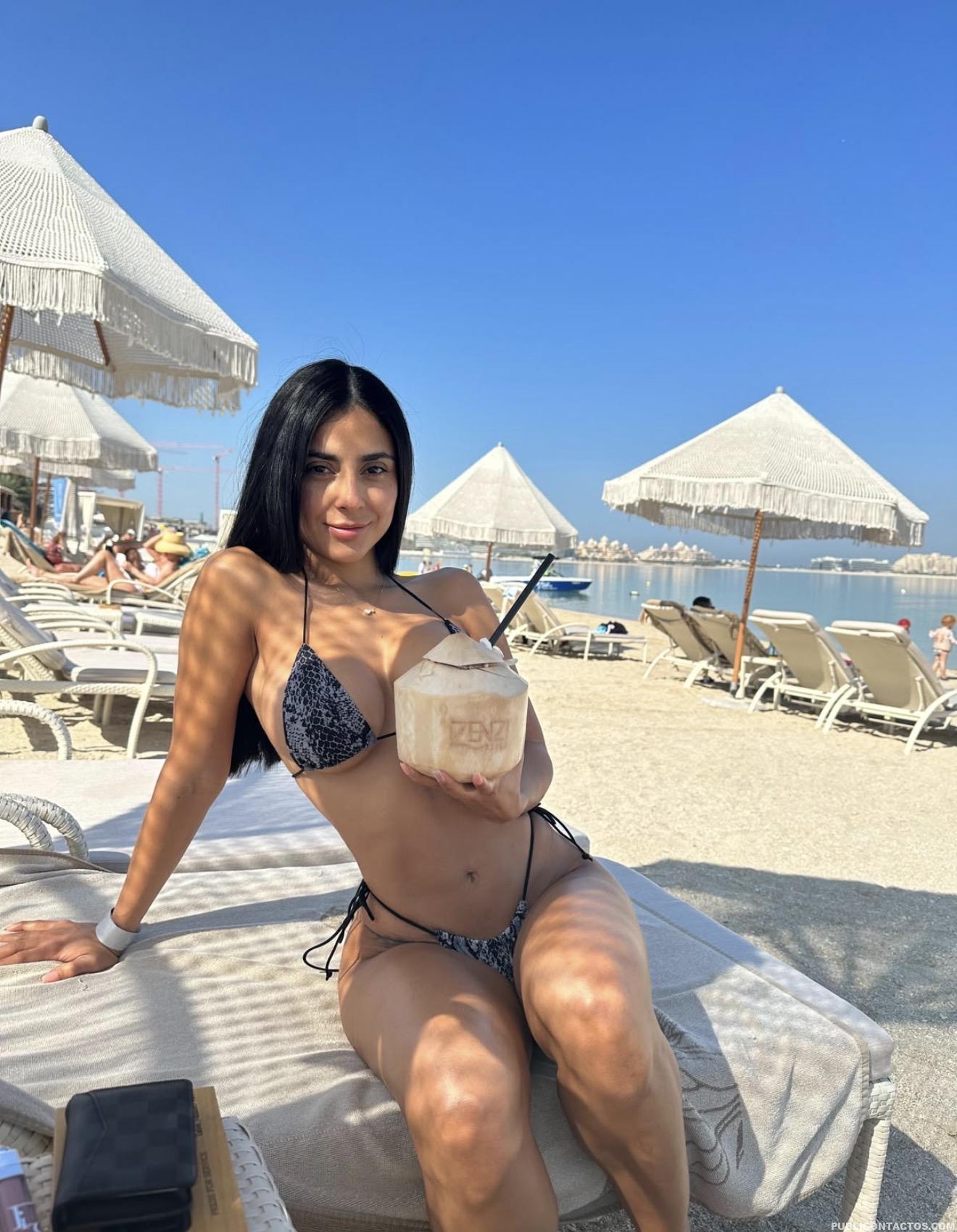 Arisha colombiana de lujo en Torrevieja