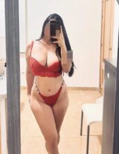 Valeria jovencita colombiana muy guapa
