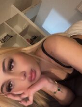 Luna jovencita con clase y estilo en Getafe