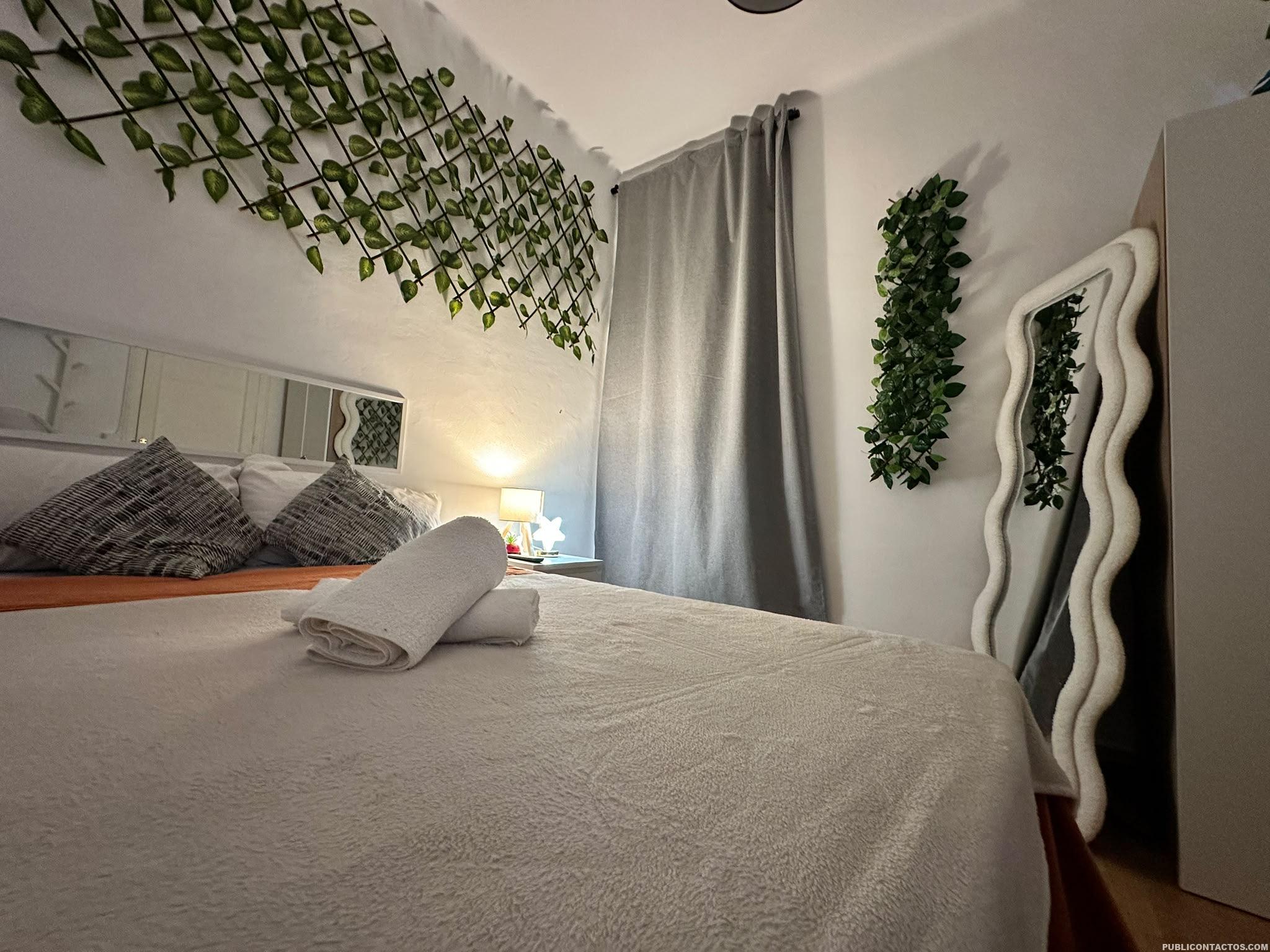 68477267 – HABITACIÓN SAGRADA FAMILIA