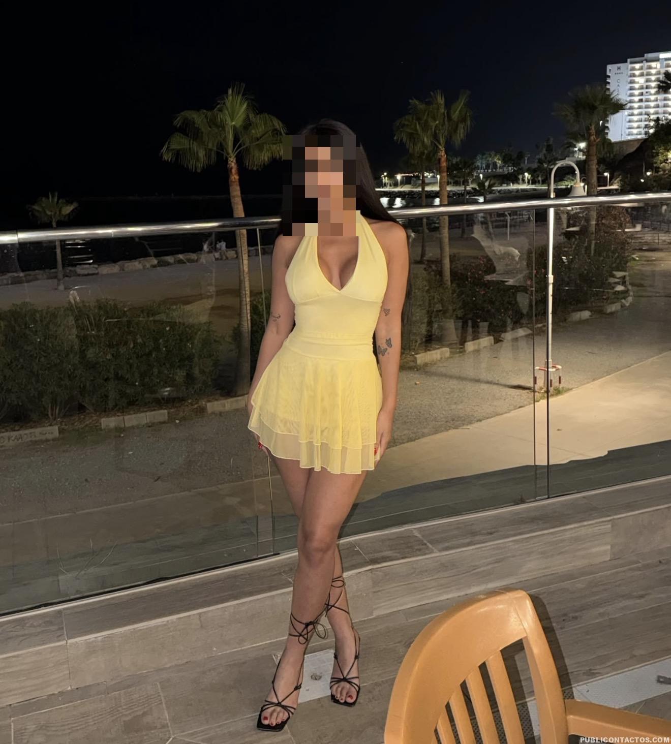 632171835 – Bonita chica cubana jovencita